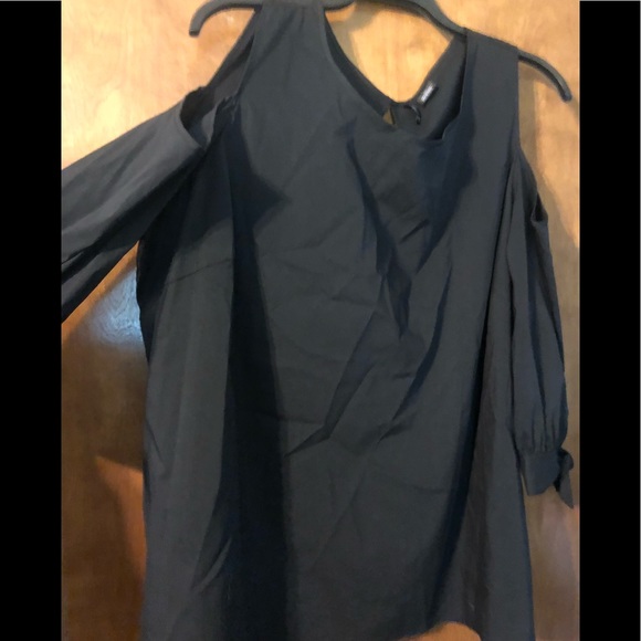 Tops - Never worn black top